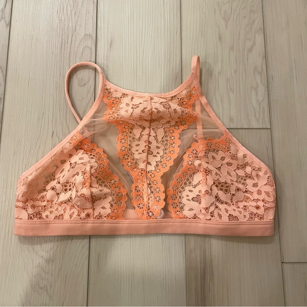 Victoria’s Secret Peach Lace Bralette